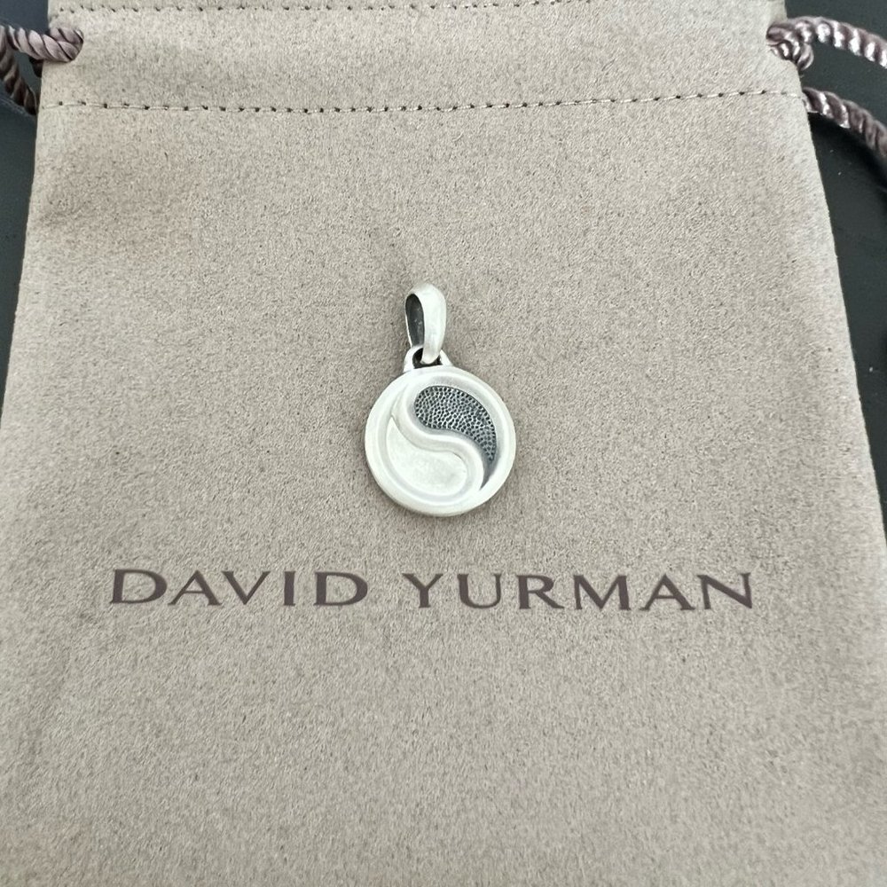 David Yurman Silver Yin Yang Pendant - Picture 3 of 6